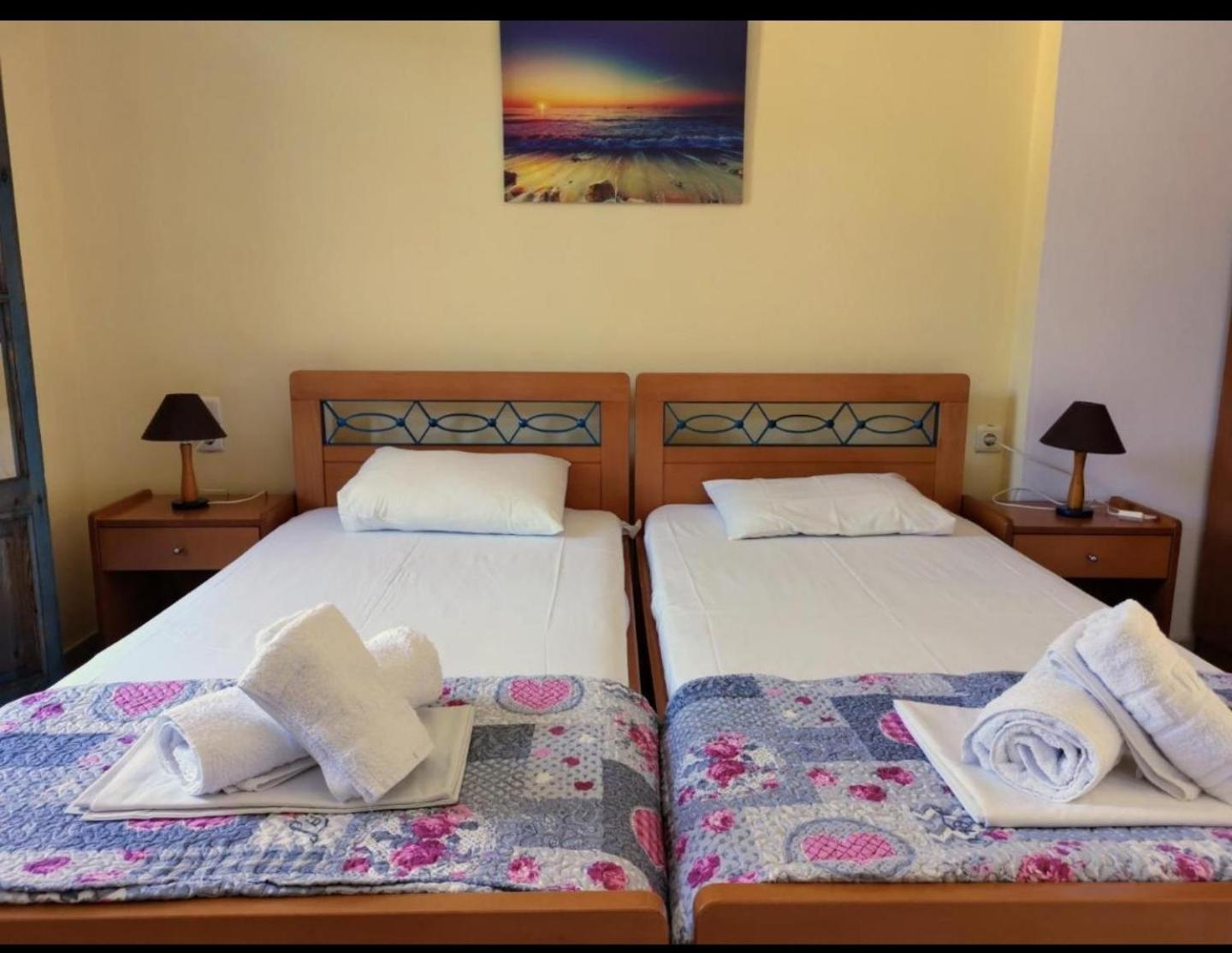 Iris Studios Ayios Nikitas Phòng bức ảnh